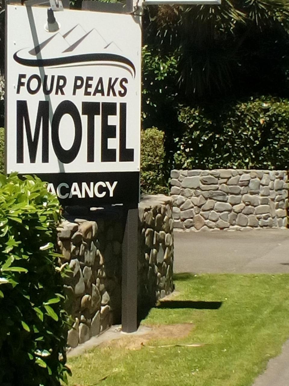 Four Peaks Motel Geraldine Ngoại thất bức ảnh